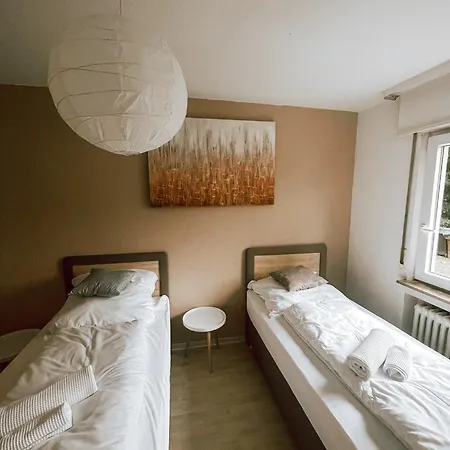 Doreyhome Hn1 - Stilvolles Zentral In - 7 Personen - Wlan * 海尔布隆